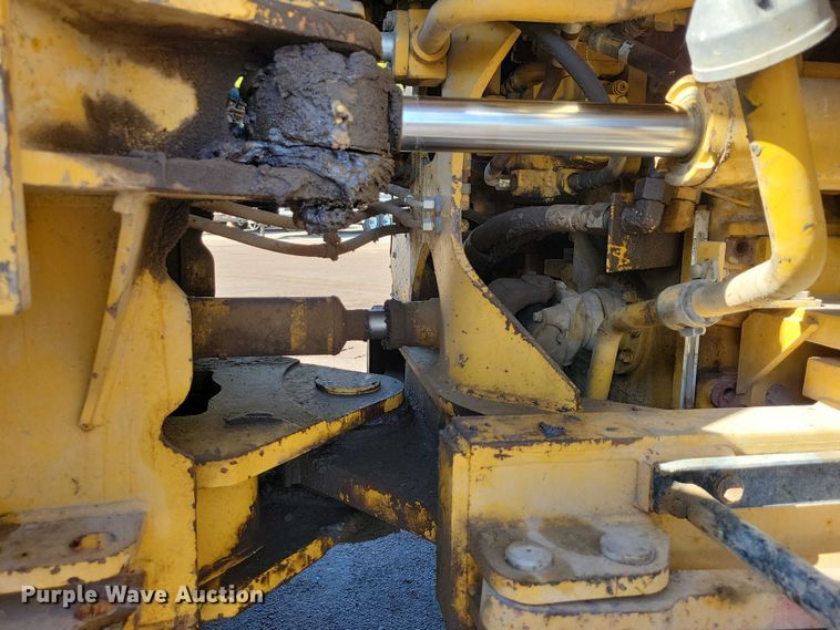 image for item EE1007 2006 Caterpillar 966H wheel loader
