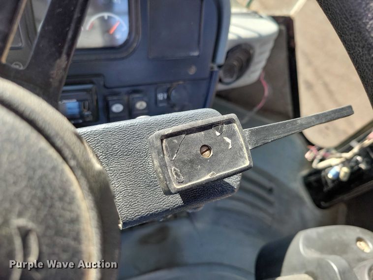 image for item EE1007 2006 Caterpillar 966H wheel loader