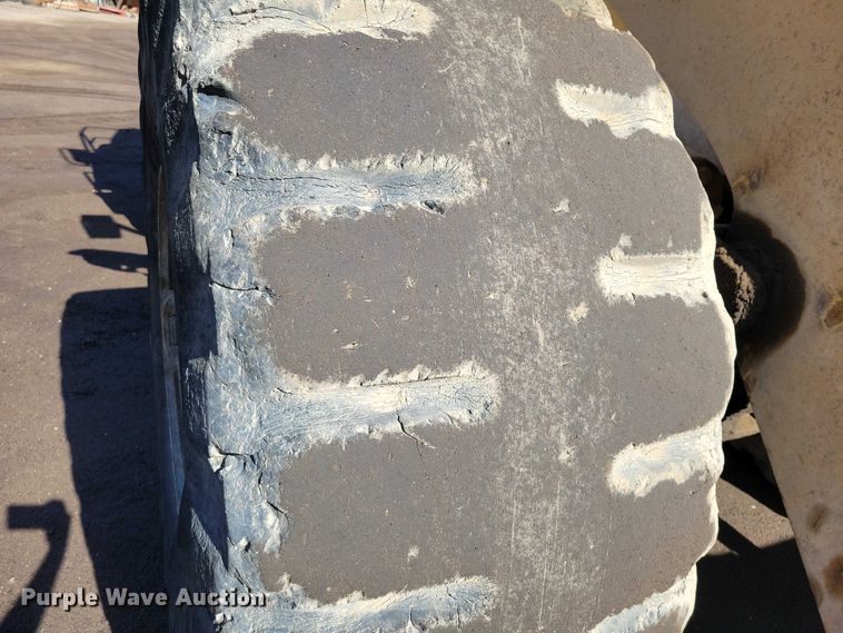 image for item EE1007 2006 Caterpillar 966H wheel loader