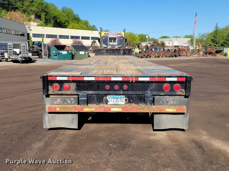 image for item EE1008 2000 Wabash drop deck equipment trailer