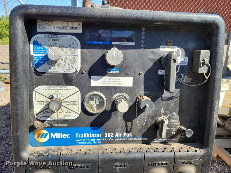 image for item EE1009 Miller Trailblazer 302 Air Pak welder/generator
