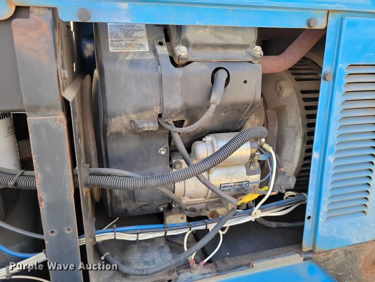image for item EE1009 Miller Trailblazer 302 Air Pak welder/generator