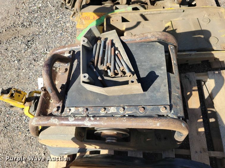 image for item EE1010 (3) plate compactors