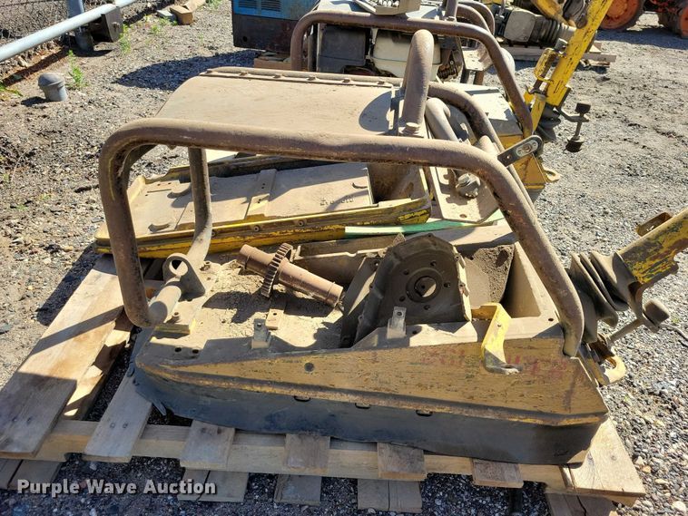 image for item EE1010 (3) plate compactors