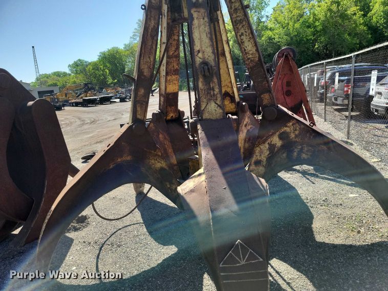 image for item EE1013 Grapple