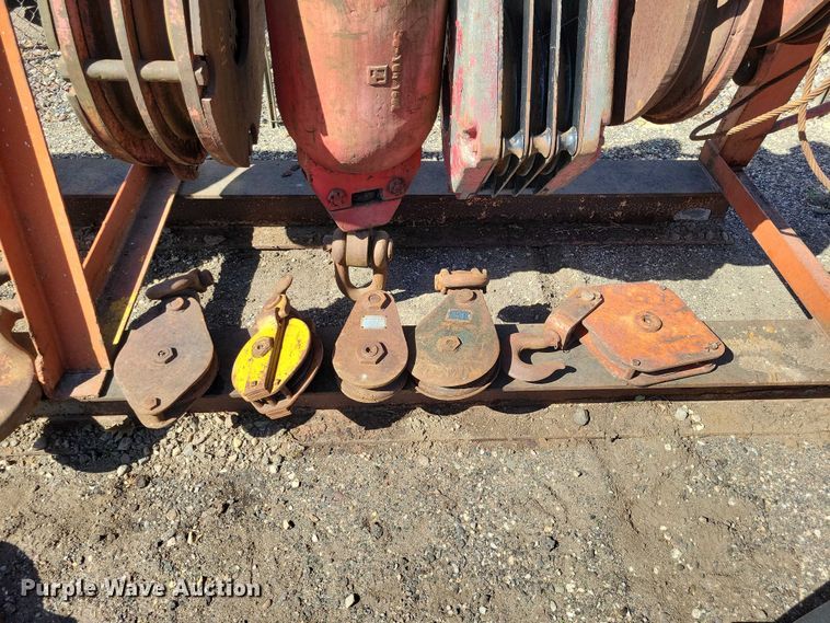 image for item EE1016 Crane attachments 