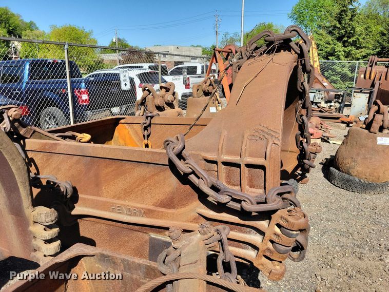 image for item EE1022 Hendrix drag line bucket