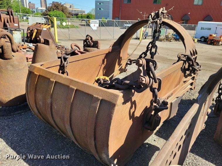 image for item EE1022 Hendrix drag line bucket