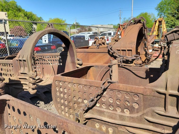 image for item EE1023 Hendrix drag line bucket
