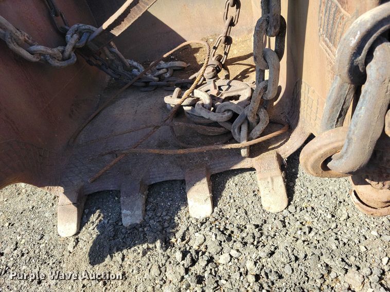 image for item EE1024 (2) Hendrix drag line buckets 