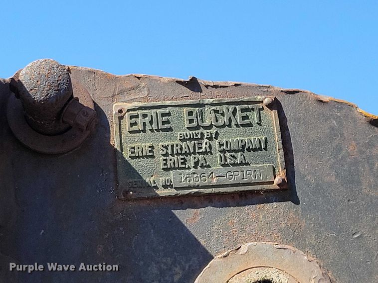 image for item EE1027 (2) Erie clamshell buckets