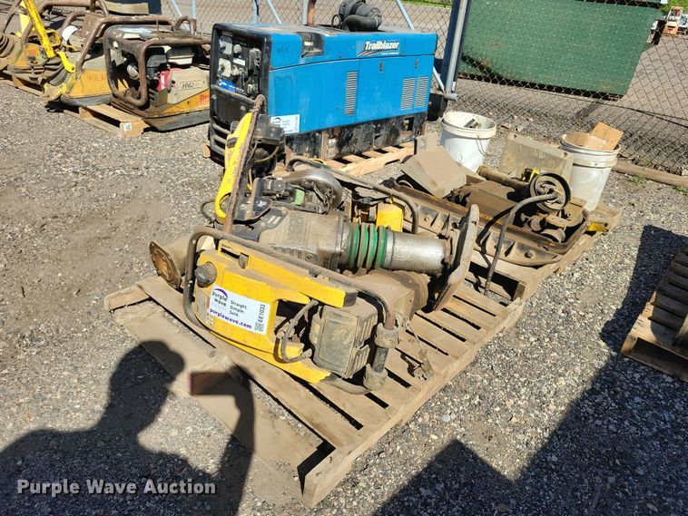 image for item EE1033 (3) Wacker Neuson plate compactors