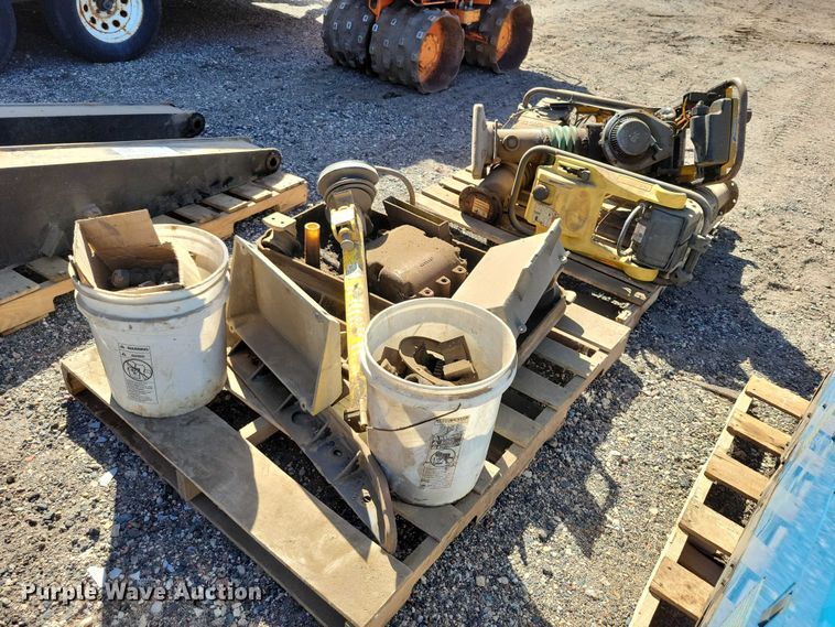 image for item EE1033 (3) Wacker Neuson plate compactors