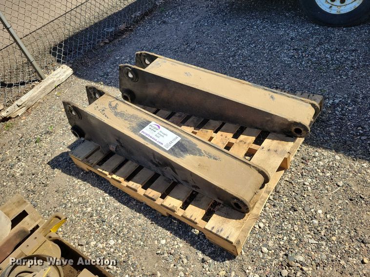 image for item EE1034 (2) outriggers