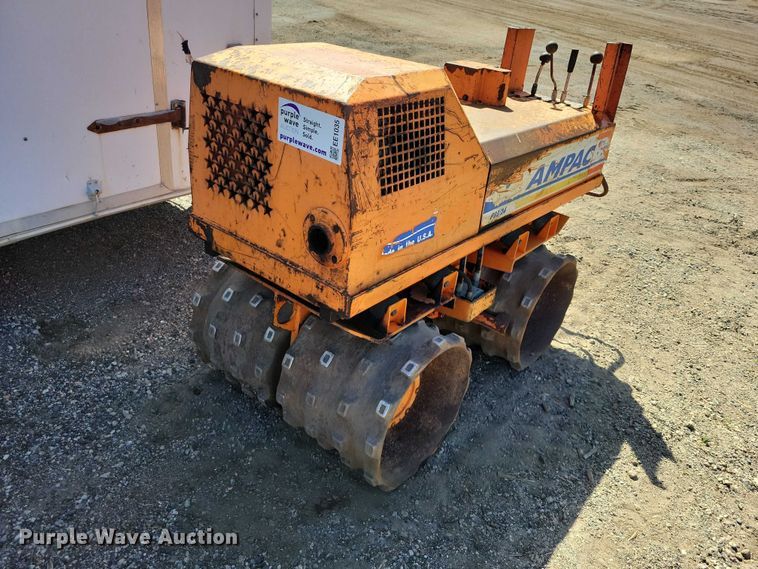 image for item EE1035 Ampac P33/24 trench compactor