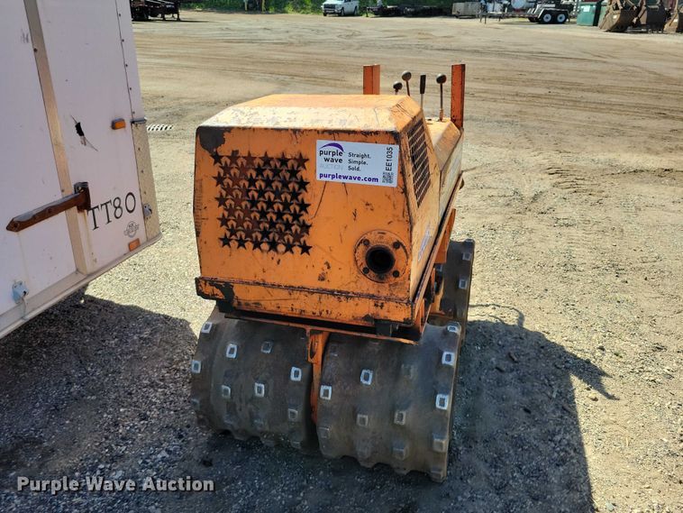 image for item EE1035 Ampac P33/24 trench compactor