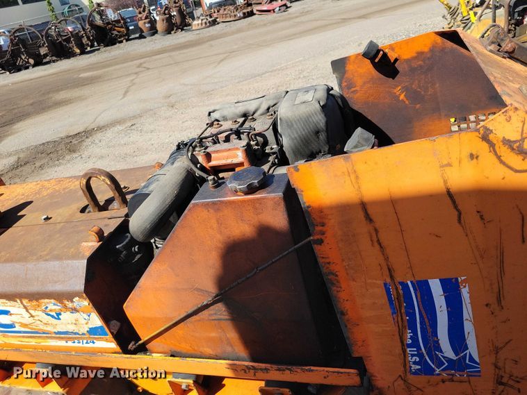 image for item EE1035 Ampac P33/24 trench compactor