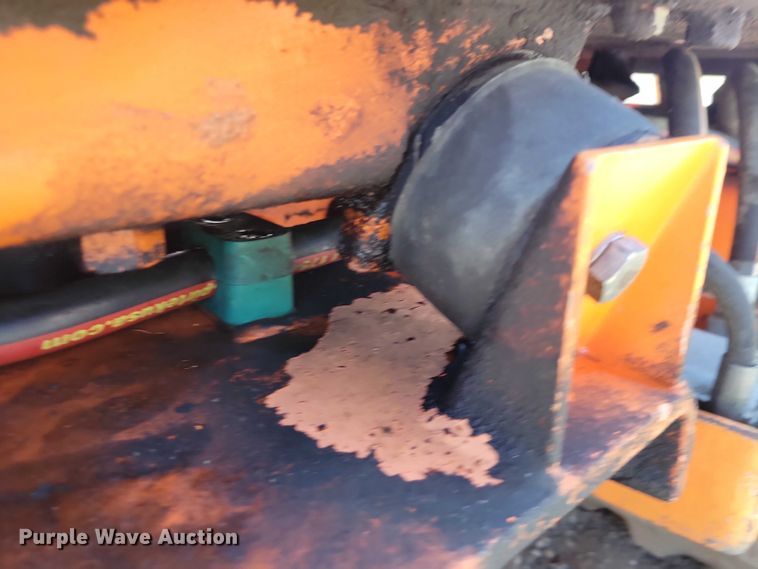 image for item EE1035 Ampac P33/24 trench compactor