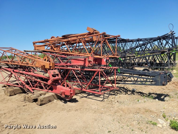image for item EE1039 (6) crane boom sections