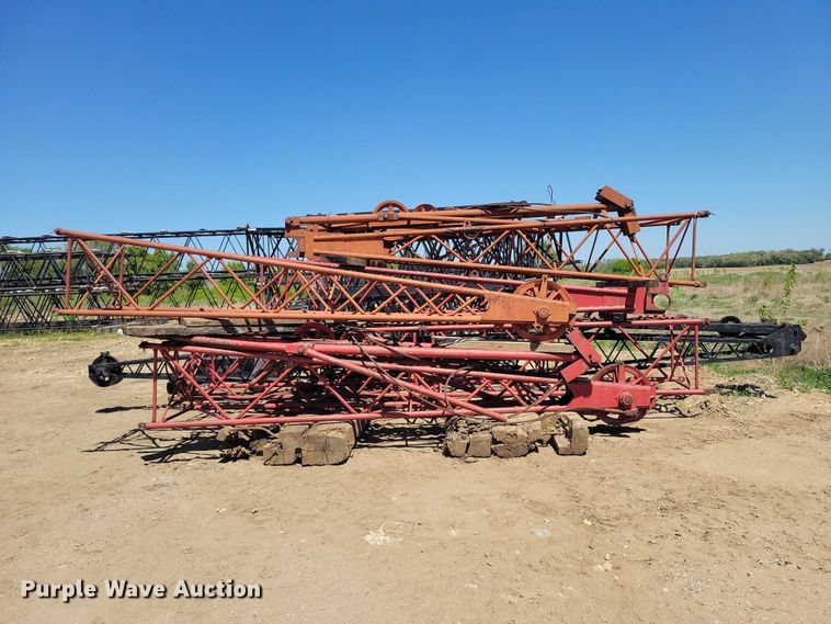 image for item EE1039 (6) crane boom sections