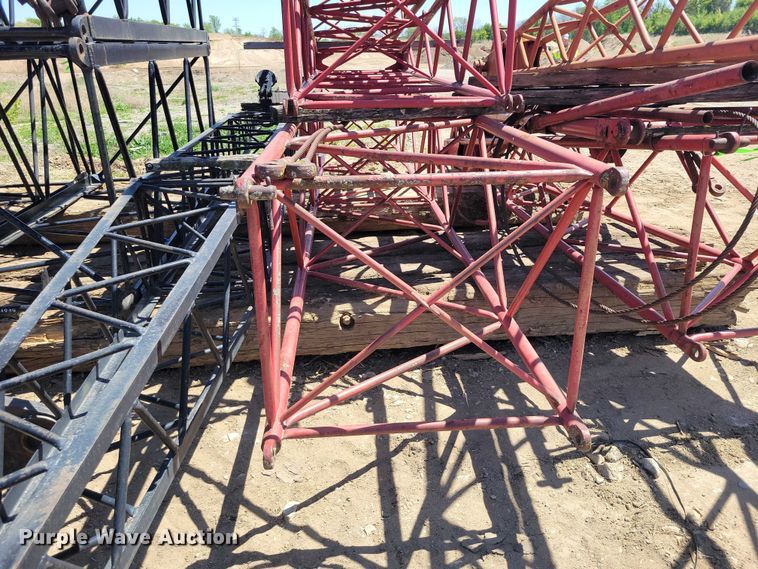 image for item EE1039 (6) crane boom sections
