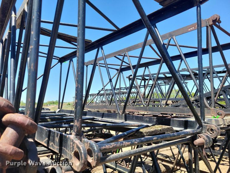 image for item EE1040 (10) crane boom sections
