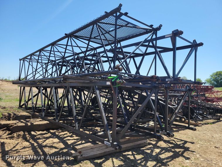 image for item EE1041 (6) crane boom sections