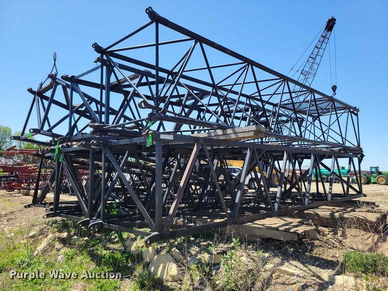 image for item EE1041 (6) crane boom sections