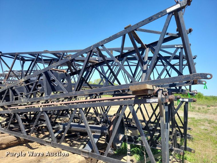 image for item EE1041 (6) crane boom sections