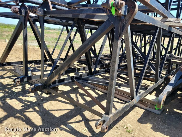 image for item EE1041 (6) crane boom sections