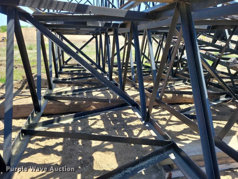image for item EE1041 (6) crane boom sections