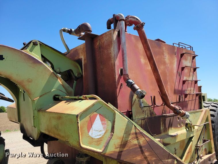 image for item EE1042 Euclid TS-14 water wagon