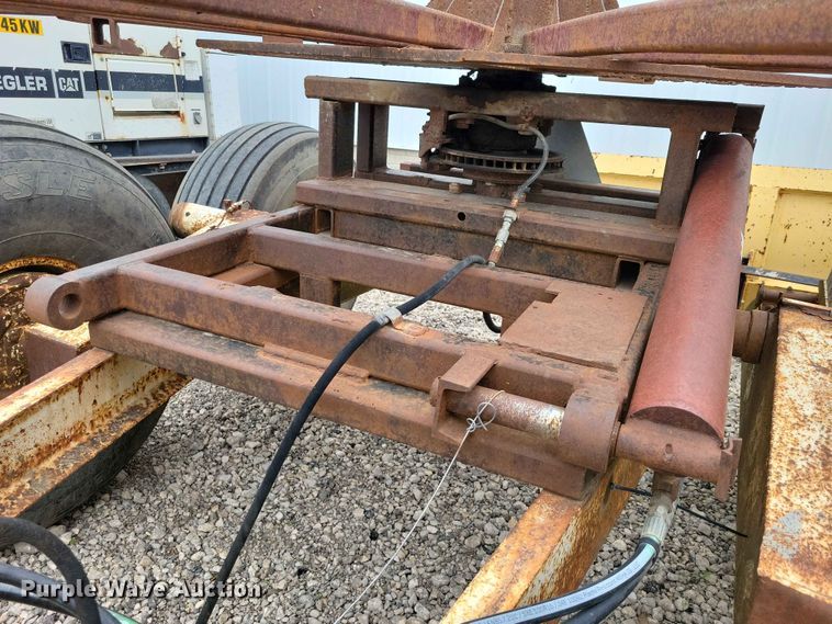 image for item EE1044 Tile trailer
