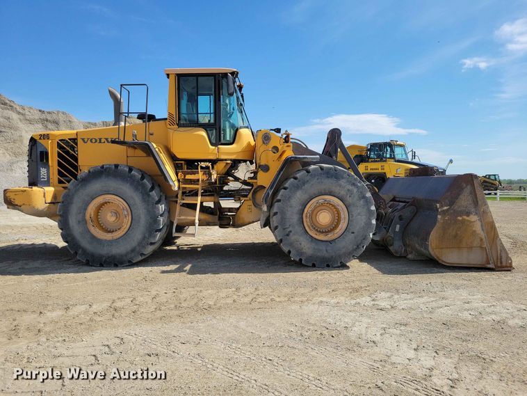 image for item EE1045 2008 Volvo L220F wheel loader