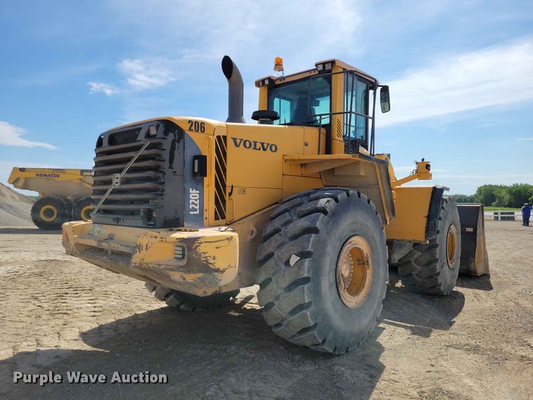 image for item EE1045 2008 Volvo L220F wheel loader
