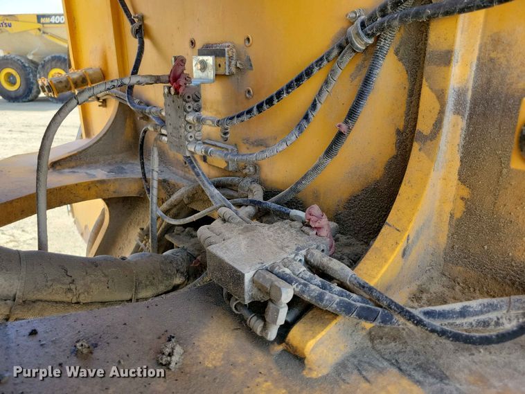 image for item EE1045 2008 Volvo L220F wheel loader