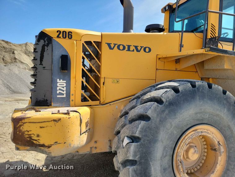 image for item EE1045 2008 Volvo L220F wheel loader
