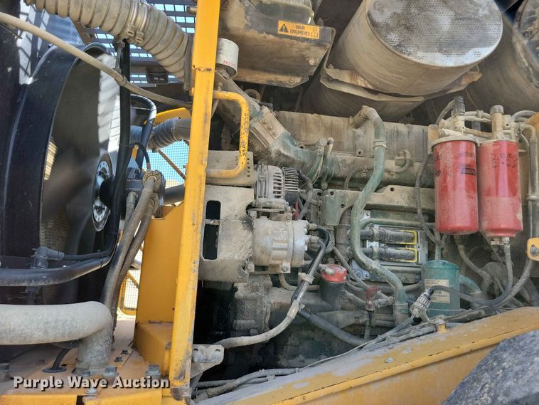 image for item EE1045 2008 Volvo L220F wheel loader