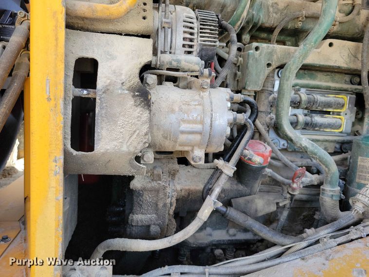 image for item EE1045 2008 Volvo L220F wheel loader
