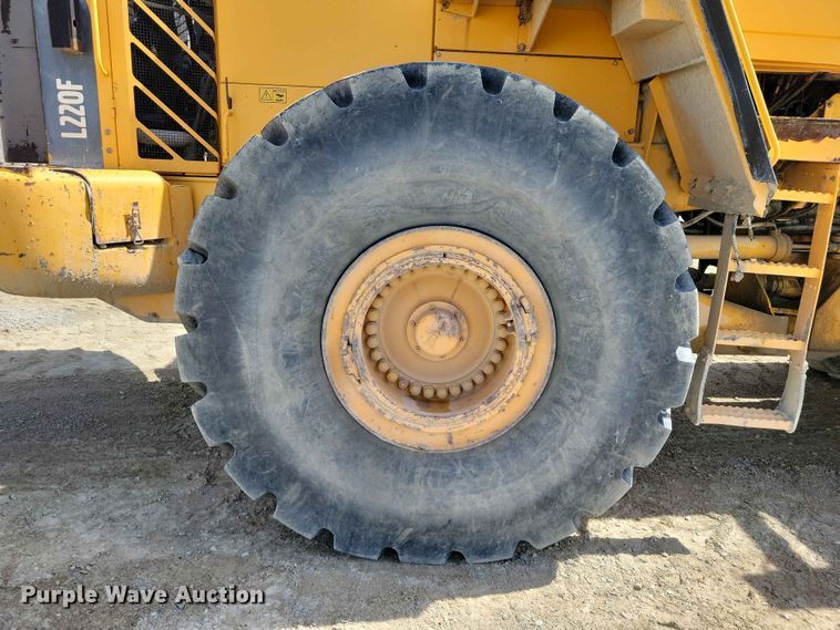 image for item EE1045 2008 Volvo L220F wheel loader