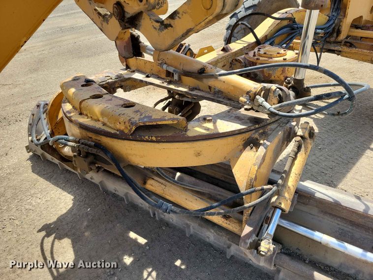 image for item EE1046 Dresser 850 motor grader