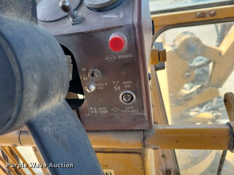image for item EE1046 Dresser 850 motor grader