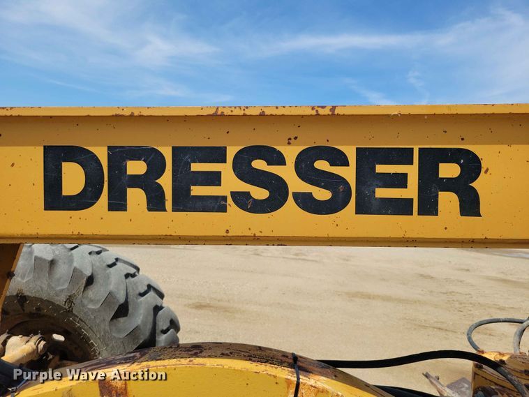 image for item EE1046 Dresser 850 motor grader