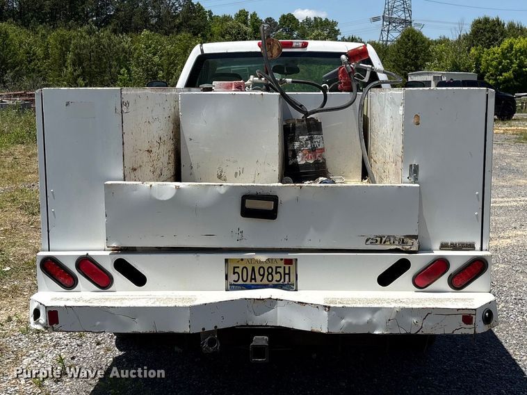 image for item EF1168 2008 Chevrolet Silverado 2500HD utility bed pickup truck