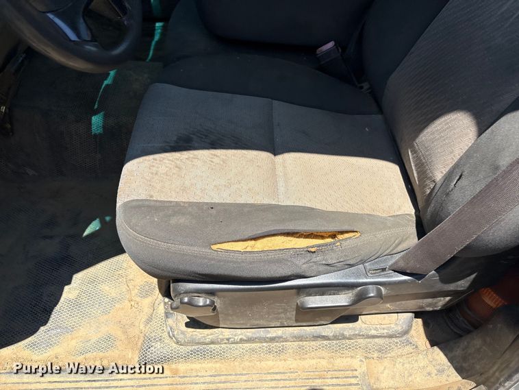 image for item EF1168 2008 Chevrolet Silverado 2500HD utility bed pickup truck