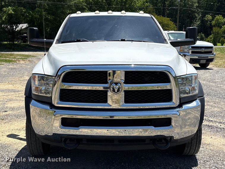 image for item EF1169 2017 RAM 5500 Crew Cab flatbed truck