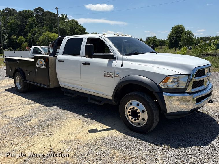 image for item EF1169 2017 RAM 5500 Crew Cab flatbed truck