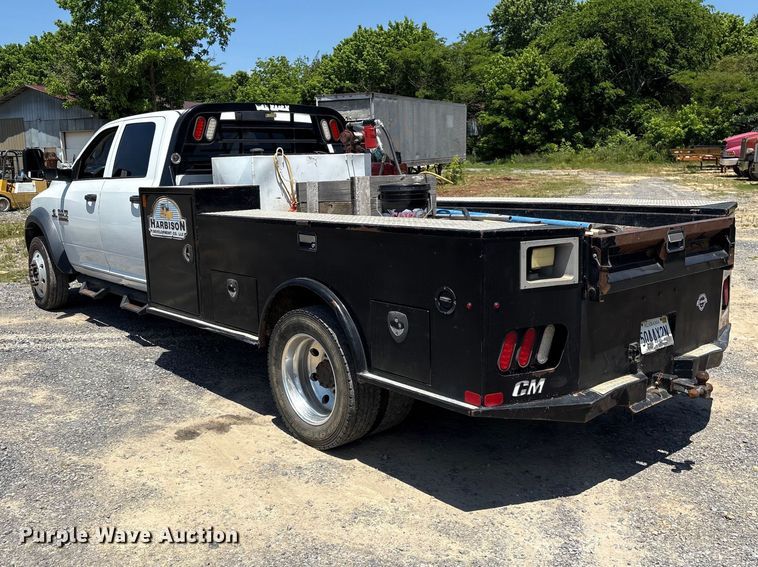 image for item EF1169 2017 RAM 5500 Crew Cab flatbed truck