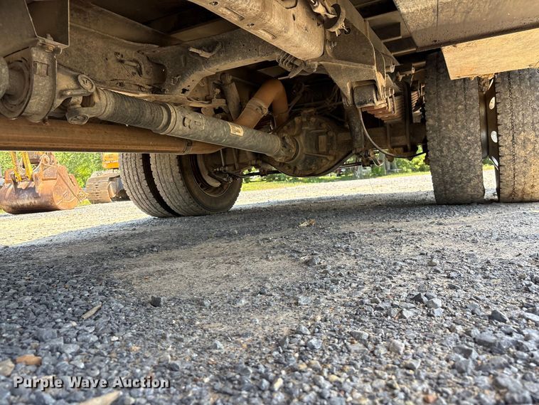 image for item EF1169 2017 RAM 5500 Crew Cab flatbed truck