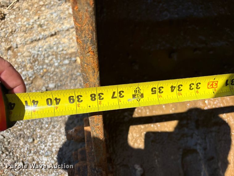 image for item EF1170 2008 Komatsu PC160LC excavator